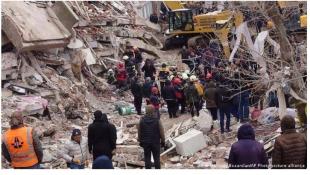 زلزال جديد فجرًا في تركيا.. واعداد الضحايا الى ارتفاع