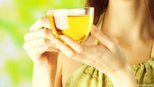الشاي الأخضر ضد الزهايمر – معلومات مدهشة عن المشروب السحري!