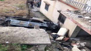 وفاة شابتين وإصابة ثالثة من عائلة واحدة بانقلاب واحتراق سيارة على طريق عام القرية - شرق  صيدا فجرا