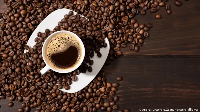 شرب القهوة يومياً: مفاجآت مذهلة وفوائد صحية لا تُصدق
