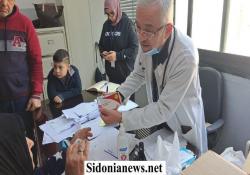 بالصور : جمعية المواساة تطلق عيادة نقالة لتقديم الرعاية الصحية للنازحين في صيدا بالتعاون مع وزارة الصحة وIMC