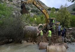 النهار: نزوحات متعاكسة وتكريس لـ”شريط حدودي”… نواف سلام إلى لقاء ماكرون والاتحاد الأوروبي
