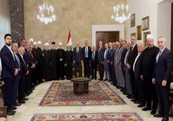 الرئيس عون امام وفد من حاصبيا ومرجعيون والعرقوب:  أبلغنا الجانب الاميركي ان وقف إطلاق النار خطوة أولى لأي مفاوضات لاحقة واي كلام  آخرغيرمعنيين به