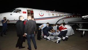 السفير التركي وممثل وزير الصحة استقبلا الطائرة التركية في مطار رفيق الحريري الدولي في بيروت وإجلاء مصابين عسكريين من إنفجار التليل - عكار