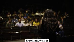 27 صورة : نازك كرجية تتألق على مسرح سينما إشبيليا في صيدا بحفل شرقي مميز