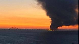 اندلاع حريق في خزان للوقود عند الجسر الذي يربط روسيا بالقرم