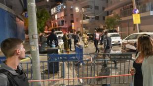 فجرا : مسيّرة للحوثيين تطال تل أبيب وصفارات الإنذار لم تنطلق وسقوط قتيل إسرائيلي وعدد من الجرحى
