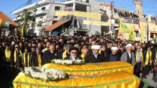 بالصور : حزب الله  وجمهور المقاومه شيعوا ثلة من الشهداء على طريق القدس في حارة صيدا والغازيه