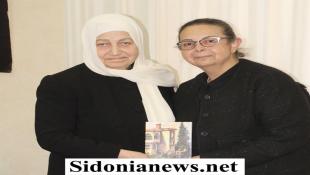 بالصور : بهية الحريري تسلمت من مروان القطب كتابه  الوجيز في القانون الإداري العام  ومن غنوة دقدوقي ديوانها الجديد  همس الرحيل