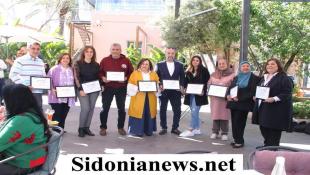 بالصور: جمعية المواساة صيدا كرمت موظفيها في حفل غداء بمناسبة عيدي العمال والمعلم وإحتفلت بنيل شهادة الإيزو وكرمت فريقها المختص
