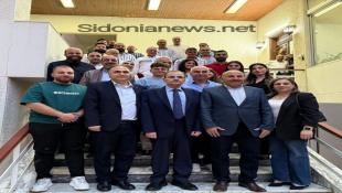 النائب البزري عرض مع وفد من عائلة عزام اوضاعاً صيداوية والاستحقاق الانتخابي البلدي في صيدا