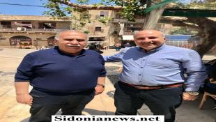 بالصور: رجل الأعمال السيد نادر عزام يجول في صيدا البلد ملتقياً أهلها