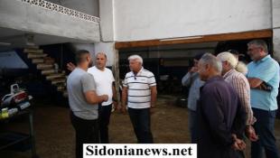 بالصور : رئيس لائحة نبض البلد المهندس محمد دندشلي يجول في المدينة الصناعية ويتفقد أحوال العاملين