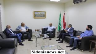 بالصور : الدكتور بسام حمود يستقبل السيد مرعي أبو مرعي ونائب رئيس بلدية صيدا المنتخب الدكتور أحمد عكرة
