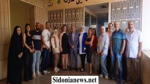 بالصور: مدير تعاونية الموظفين زار محافظ الجنوب ضو وتفقد فرعها وموظفيه : رغم الصعوبات نقدم خدماتنا باللحم الحي