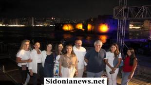 بالصور : مهرجانات صيدا الدولية تنطلق الأربعاء  وجمعية محمد زيدان للإنماء في صيدا تواكب التحضيرات بإنارة القلعة البحرية وواجهة المدينة القديمة