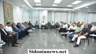 بالصور: فاعليات وشخصيات قدمت التعازي لعضو بلدية صيدا السيد عامر معطي - مدير عام معطي غروب - في ذكرى ثالث وفاة شقيق زوجته الشاب أحمد عنتر