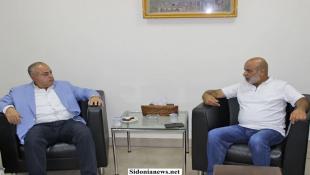 بالصور: الدكتور بسام حمود يستقبل  رئيس مجموعة معطي غروب عضو مجلس بلدية صيدا السيد عامر معطي والبحث يتناول شؤوناً صيداوية.