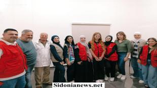 بالصور : يوم صحي في جمعية رحيم بالتعاون مع الصليب الأحمر اللبناني ومحاضرة طبية للدكتورة فاطمة الحاج