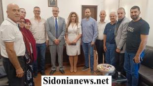 وفد رؤساء الإدارات في سرايا صيدا زار المدعي العام في الجنوب مهنئاً