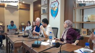 بالصور:  لقاء صحي تحضيري في بلدية صيدا بدعوة من اللجنة الصحية برئاسة د. تيسير بلال الزعتري للتحضير للقاء طبي جامع في المدينة