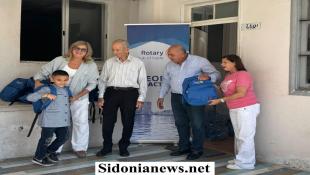 بالصور : روتاري صيدا بدعم من " Lebanon - C.G.FUND" قدّم حقائب مدرسية وقرطاسية لطلاب مدرستي  "دار اليتيم العربي" و"حولا الرسمية"