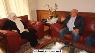 بالصور: بهية الحريري تستقبل وفد نادي الفتيان الرياضي – صيدا برئاسة البطل الأولمبي أحمد المصري