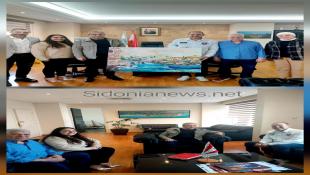 رئيس بلدية صيدا المهندس مصطفى حجازي إستقبل الرسامة التشكيلية المتألقة ملكة عدنان العبد وتسلم لوحة عن صيدا من الرسام التشكيلي الحاج علي ناصر