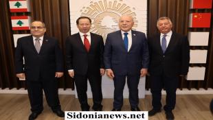 بالصور: أجرى سلسلة زيارات في طرابلس برفقة علي محمود العبد الله : السفير الصيني تشن تشواندونغ :شمال لبنان يمكن أن يلعب دورًا مهمًّا في الاقتصاد اللبناني وإعادة إعمار سوريا | العبد الله: الصين تمديد الشراكة الحقيقية