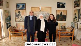 بالصور : بهية الحريري تزور معرض "النظرة الأخيرة على مرسم الفنان الراحل محمد علي الخطيب": تخليد ذكراه بالحفاظ على إرثه الفني والثقافي