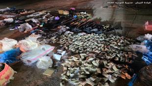 بالصور : الجيش اللبناني يوقف ٧ أشخاص ويضبط كمية كبيرة من المخدرات والأسلحة والذخائر الحربية