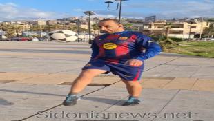 بالفيديو: ليونيل ميسسي صيدا يدهش العالم في مدينة الرئيس الشهيد رفيق الحريري الرياضية : الكابتن بكر جريان  بقدمه سدد غول غير شكل في السلة وينك يا رونالدو ؟