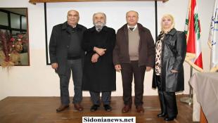 بالصور : اللغة العربية مكرّمة بأحد أعلامها من ثانوية السفير ولقاء المنارة الثقافي  بمحاضرة لمصطفى سبيتي : " أَلفيّةُ ابن مالك: صرفٌ ونحوٌ وأخلاق"