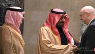 الرياض تفصل بين الدولة والسياسيين وتُعيد تعريف شروط العلاقة
