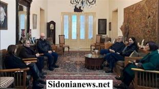 النائب الدكتور عبدالرحمن البزري يلتقي الهيئة الادارية لجمعية أهلنا برئاسة السيدة سحر الجبيلي