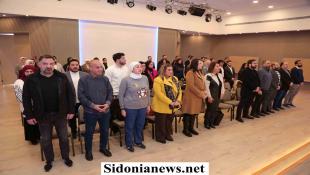 بالصور : ضمن "مشروع تعزيز مشاركة الشباب في الحوكمة المحلية" مؤسسة الحريري نظمّت لقاءً تفاعلياً  حول مواضيع "البطالة والإدمان والعنف الأسري"