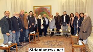 بالصور : بهية الحريري أمام رابطة آل الحريري وأنسبائهم من آل الشريف : سنكمل المسيرة مع سعد الحريري وكل المؤمنين بالحريرية نهجاً وثوابت إنسانية ووطنية