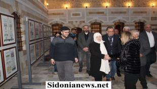 بالصور : الحريري زارت مركز عائشة ام المؤمنين الثقافي واطلعت من  رئيس الجمعية الاستاذ فايز البزري واعضاء الجمعية على النشاطات المقامة وجالت في معرض شفيق طالب