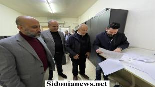 بالصور: السيد مرعي ابومرعي يكشف عن بنود مبادرته ونجاحها في إنهاء أزمة صرف الرواتب في بلدية صيدا