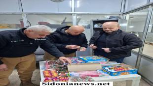 بالصور: جولة لشرطة بلدية صيدا ليلا لتأكيد قرار منع بيع واستعمال المفرقعات