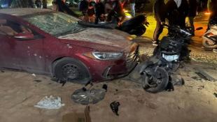 فجرا:  8 شهداء و31 جريحا  بينهم أطفال ونساء في غارة إسرائيلية على الرملة البيضاء في بيروت  إستهدفت سيارات النازحين