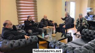 بالصور: حمود بحث مع رئيس بلدية صيدا حجازي أوضاع النازحين ومراكز الإيواء : صيدا تحت ضغط النزوح.. وتكامل الجهود ضرورة لضمان استجابة إنسانية فعّالة