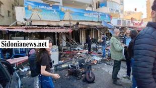 مشاهد بالفيديو والصور : مجزرة في صيدا 8 شهداء و22 جريحا في غارة إسرائيلية على كورنيش صيدا البحري أمام مقهى القلعة