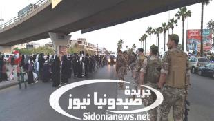 بالفيديو والصور: تواصل الإعتصام الإحتجاجي ليلا عند جسر الأولي - صيدا رفضا للتعديلات المقترحة في قانون العفو  وزوجة الشيخ أحمد الأسير تطالب برفع المظلومية عنه وعن الموقوفين الإسلاميين