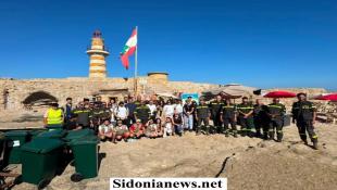 بالصور : لجنة البيئة في بلدية صيدا تنظم حملة لتنظيف جزيرة الزيرة بمشاركة من المؤسسات والمتطوعين