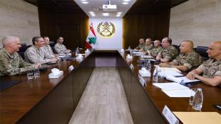قائد الجيش اللبناني العماد رودولف هيكل يستقبل الجنرال الأميركي Joseph Clearfield والبحث تناول التطورات في الجنوب ومواصلة التنسيق