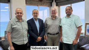 بالصور: جمعية المقاصد الخيرية الإسلامية في صيدا أعلنت تنازل منير بساط عن عقد إيجاره لصالح المقاصد