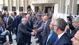تفاصيل الزيارة : الرئيس نواف سلام من النبطية: فلنلتف جميعاً تحت راية دولتنا فهي تقوى بوحدتنا ونحن نقوى بها  وهي ملاذنا الاوّل والأخير ووحدها هي ضمانة امننا واستقرارنا ومستقبل أولادنا
