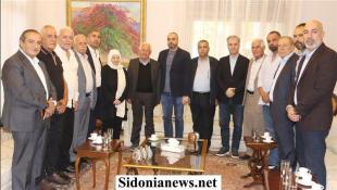 بالصور: بهية الحريري تتابع أوضاع أهالي بلدات العرقوب ونازحي قرى صور الحدودية مع وفد من رؤساء بلدياتهما